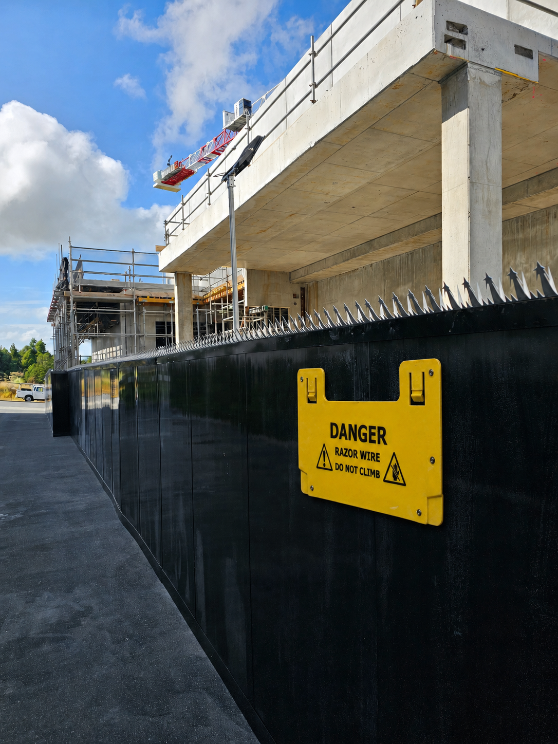 Razor Sign - Image 2