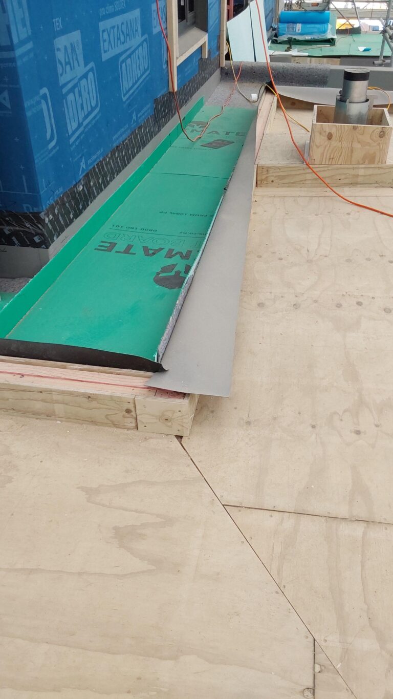 Impact Sill/Edge Protection 2.2m - Aluminium | Jamb Protection