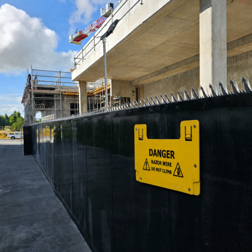 Alternative view of Razor Sign